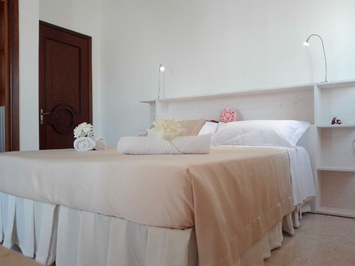 Bed And Breakfast Elettra Marconia エクステリア 写真